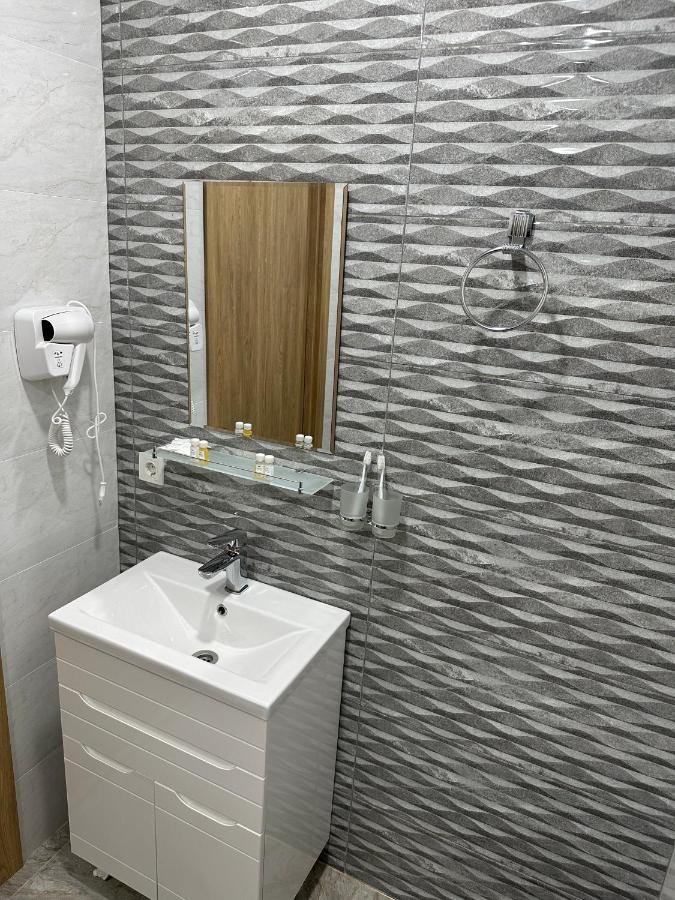 5 Wood Hotel & Spa ทาชเคนต์ ภายนอก รูปภาพ