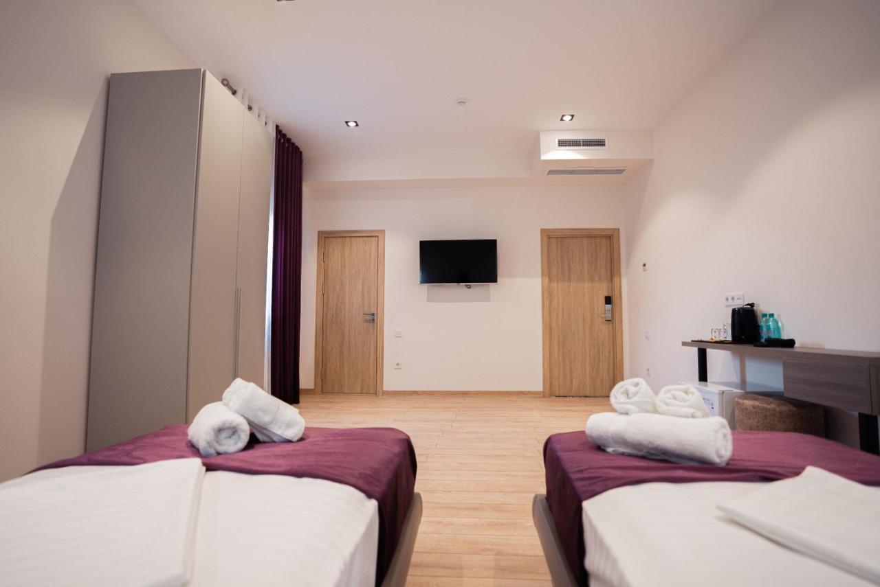 5 Wood Hotel & Spa ทาชเคนต์ ภายนอก รูปภาพ