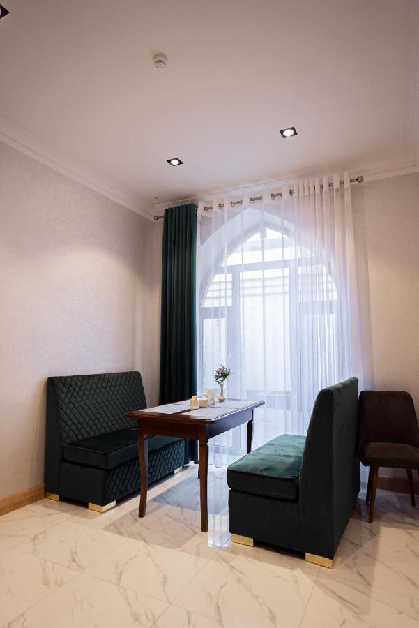 5 Wood Hotel & Spa ทาชเคนต์ ภายนอก รูปภาพ
